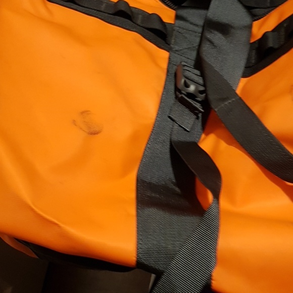 🚫SOLD🚫 The North Face Base Camp Duffel XL 132L - Picture 3 of 5